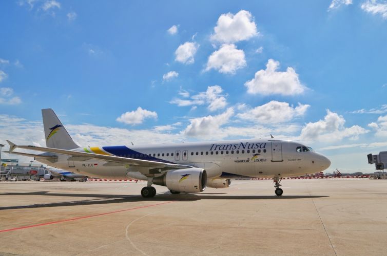 TransNusa Airbus A320 2