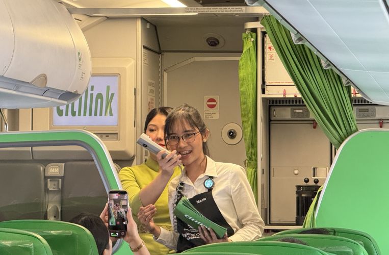 Starbucks Rayakan Bulan Kopi Internasional 2026, Gelar Kompetisi Latte Art dan Sajikan Kopi di Kabin Pesawat 5 Barista on Board Citilink X Starbucks 2026 4