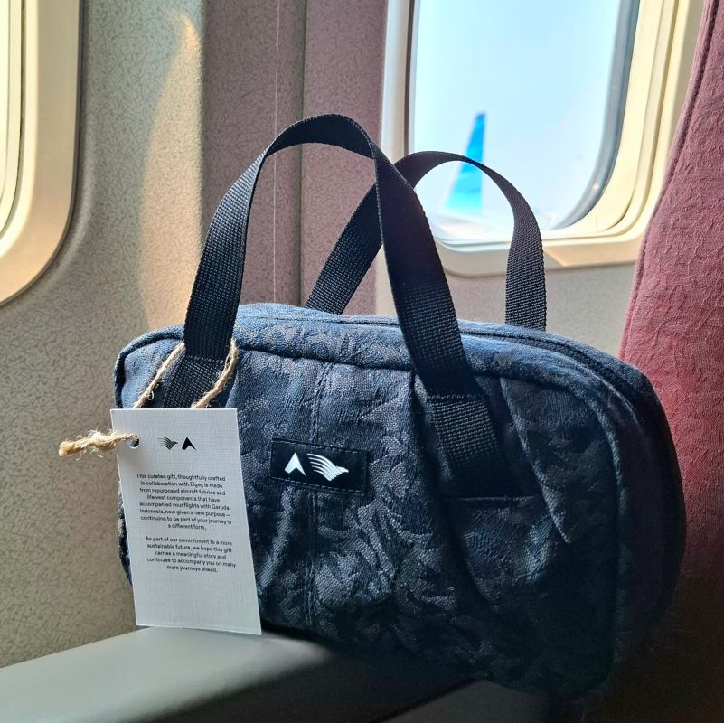 GARUDA INDONESIA LUNCURKAN PRODUK DAUR ULANG BERSAMA EIGER JADI COLLECTIBLE ITEMS 3 GAxEIGER 2